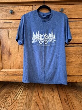 Blue t-shirt Trail of the Coeur d’Alenes M